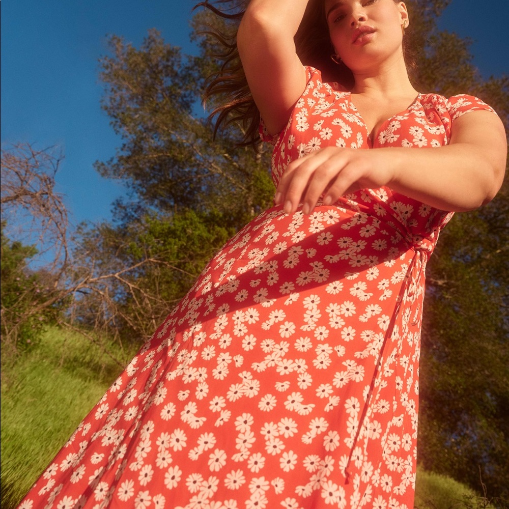 Reformation Carina dress in oppsie daisy